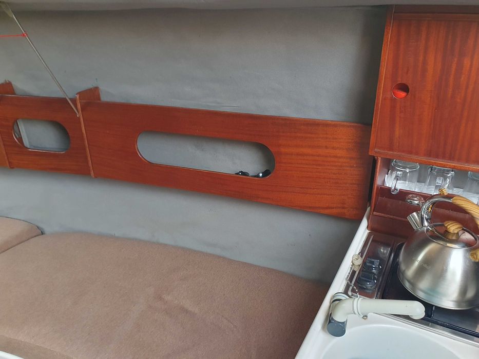 Jacht żaglówka TES 678 BT sprzedam