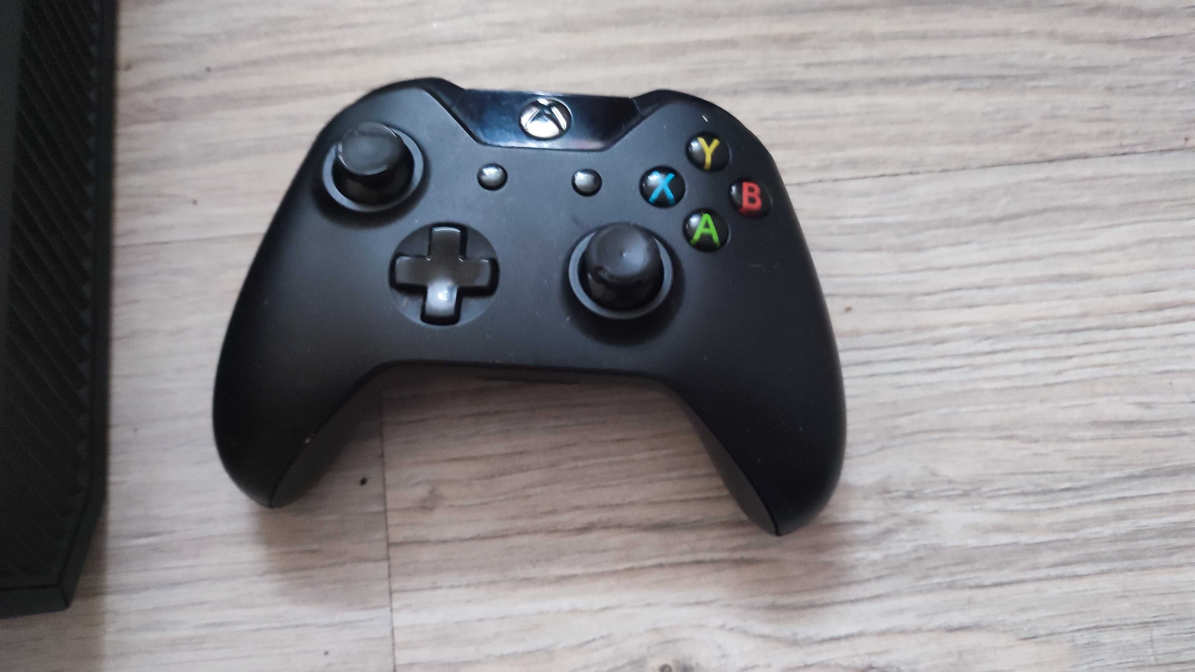 konsola xbox one +kinect