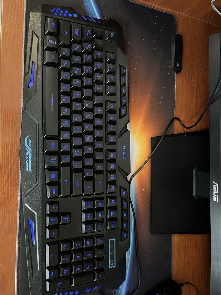Ігрова клавіатура до ПК RGB