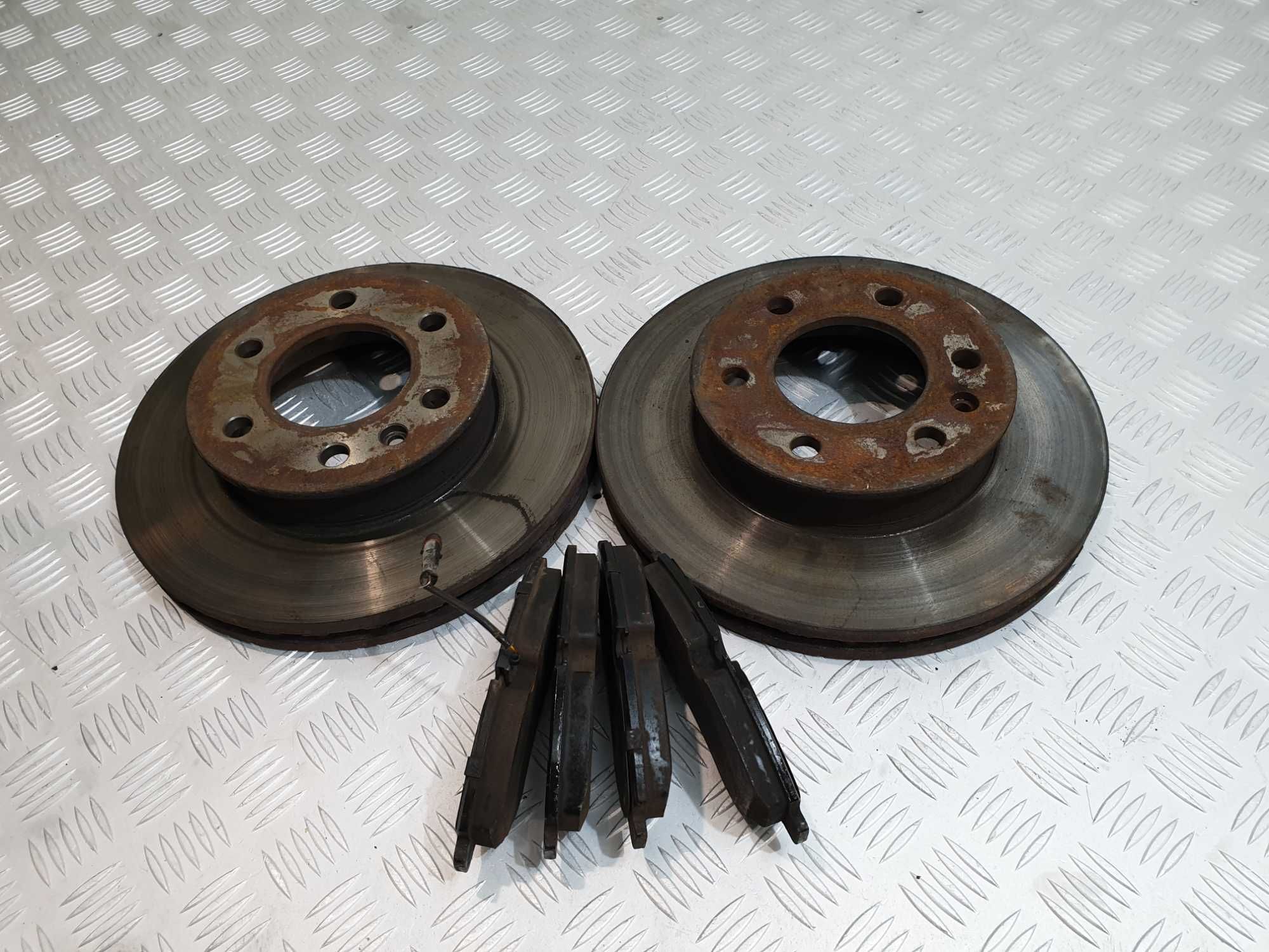 Mercedes Sprinter 906 tarcze hamulcowe + klocki jak nowe KOMPLET