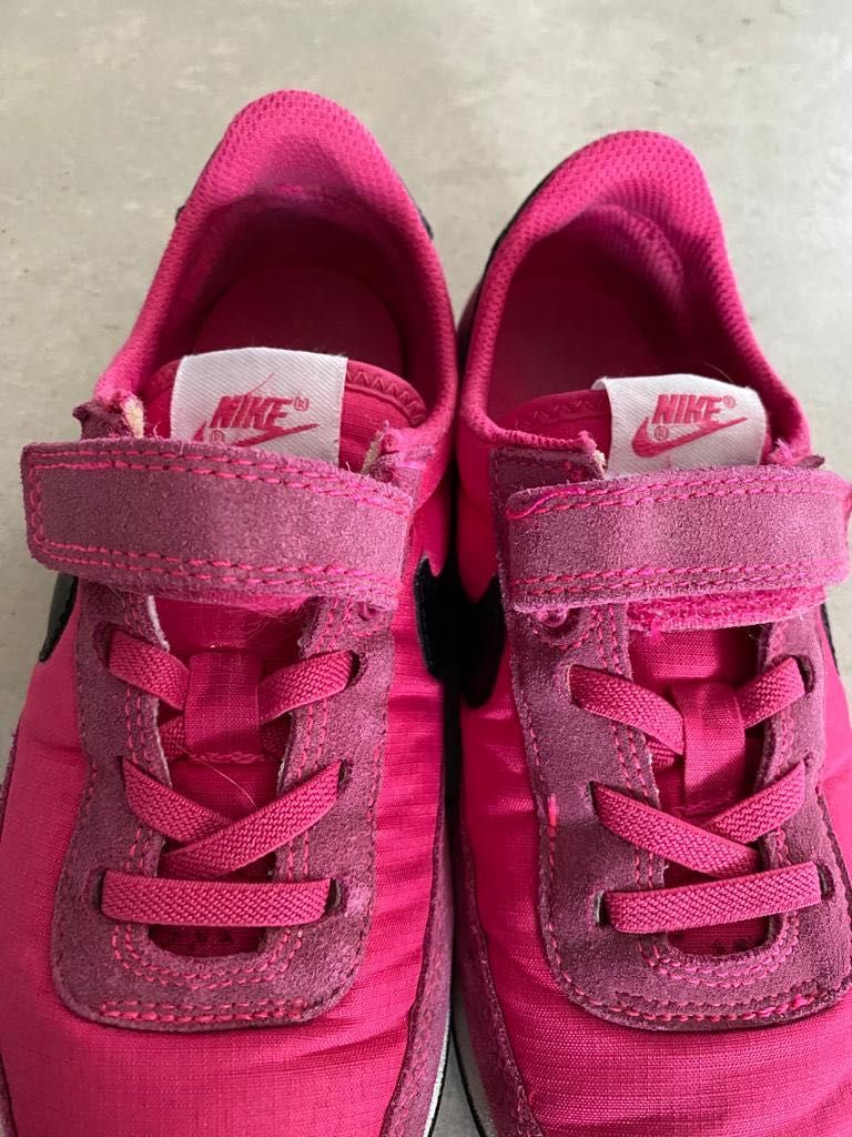 Nike różowe rozmiar 31