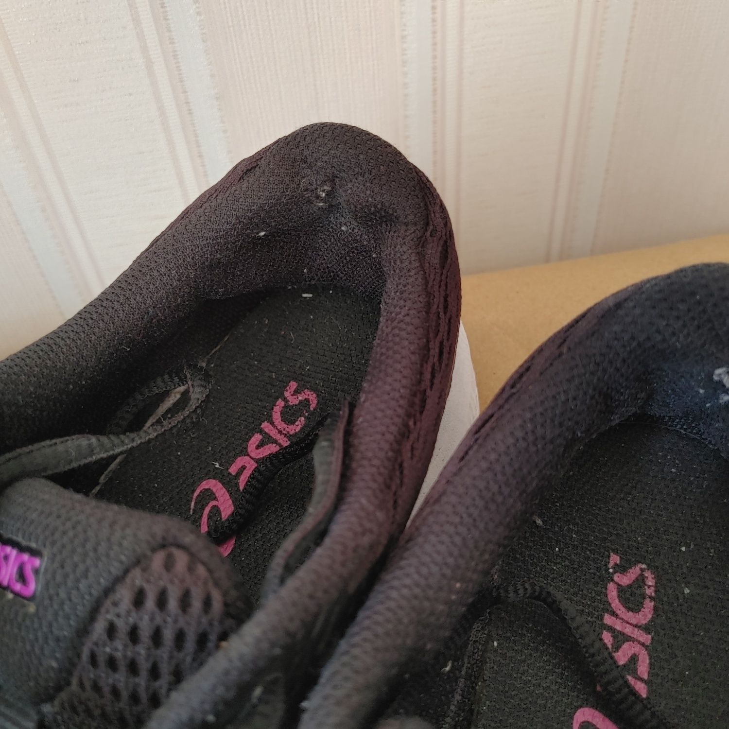 Кроссовки беговые Asics Gel