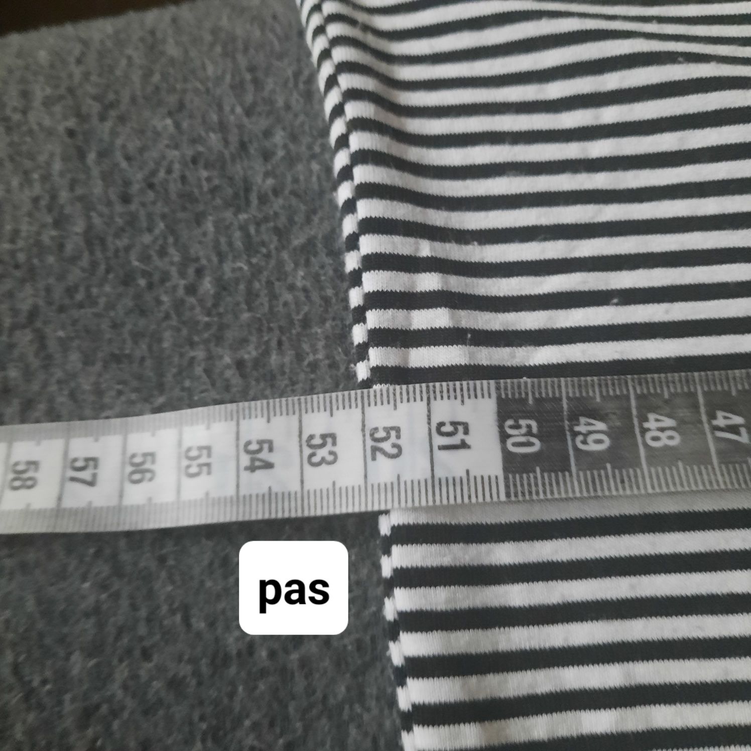 Czarno biała bluza 42r