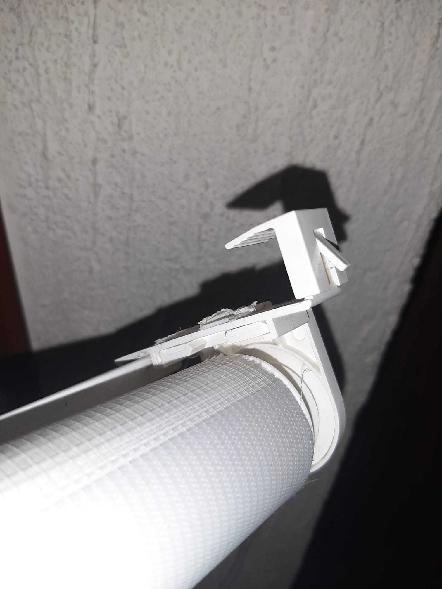 Rolety balkonowe białe dzień noc