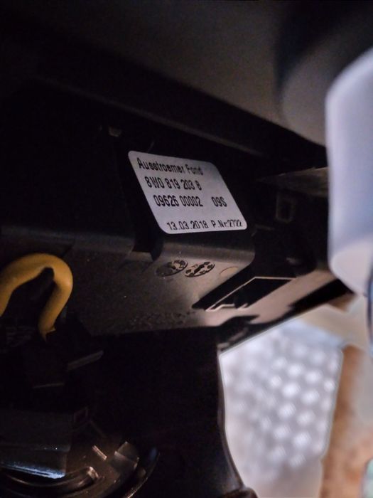 Audi a5 8w kratka nawiewu tył panel