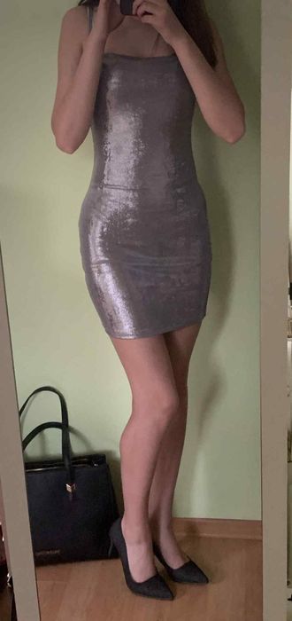 Sukienka szyta przez krawcową