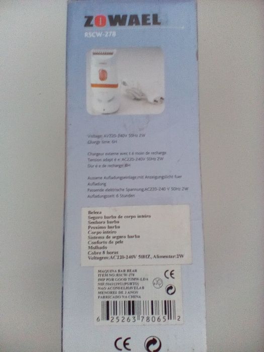 Máquina Depilatória com carregador elétrico.