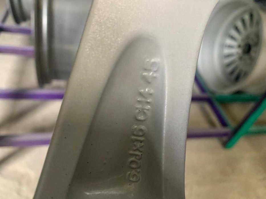 Диски Nissan 4/100 R16 6J ET45.