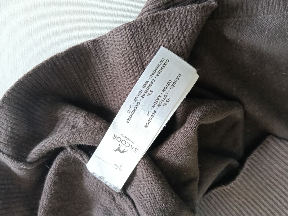 3 pullovers usados -indisponível