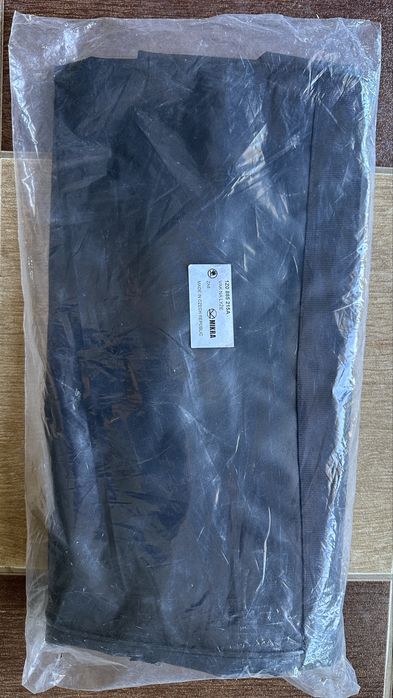 NOWY oryginalny z ASO pokrowiec na narty firmy Skoda