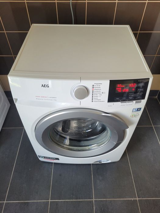 Sprzedam pralkę firmy AEG 7 kg 1400 obr z możliwością dostawy