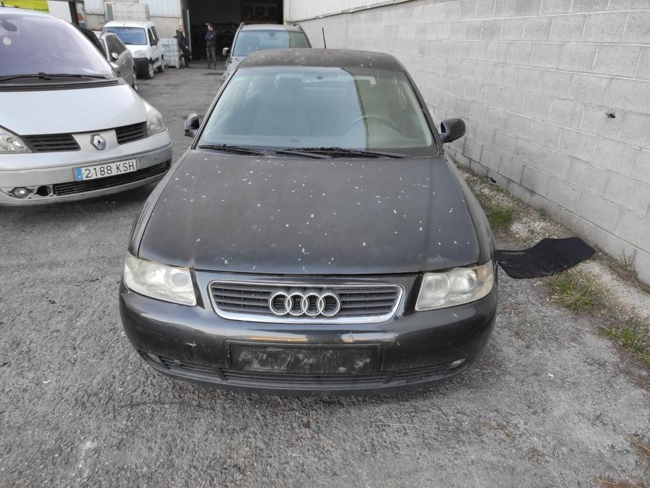 CHARRIOT TRASEIRO AUDI A3 8L