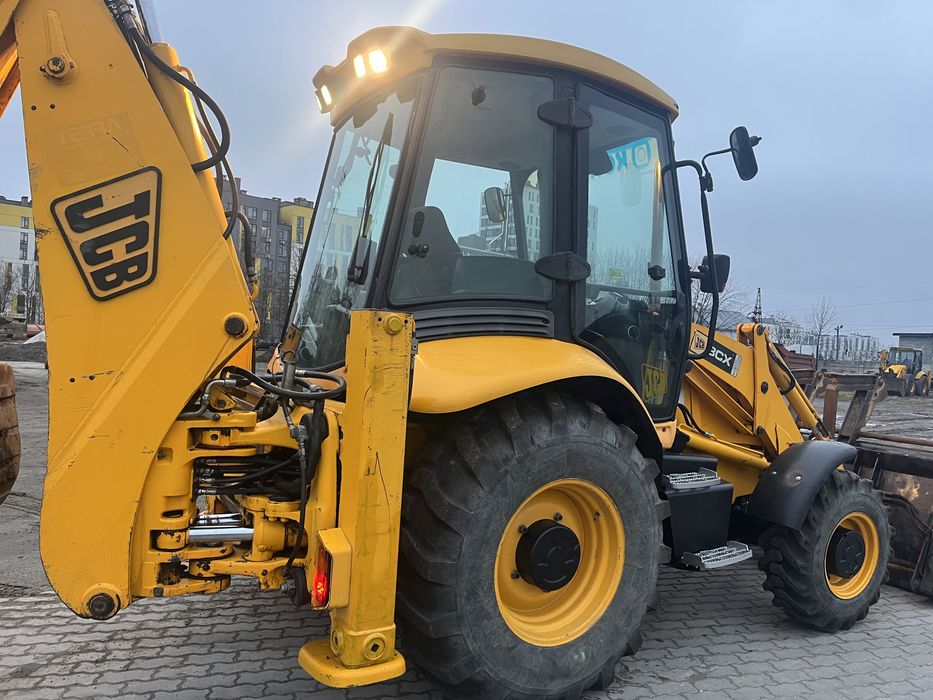 Екскаватор-Навантажувач JCB 3CX 2007