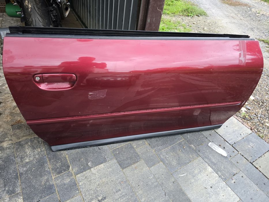 Drzwi audi a3 8l bordowy lewe, prawe 3d