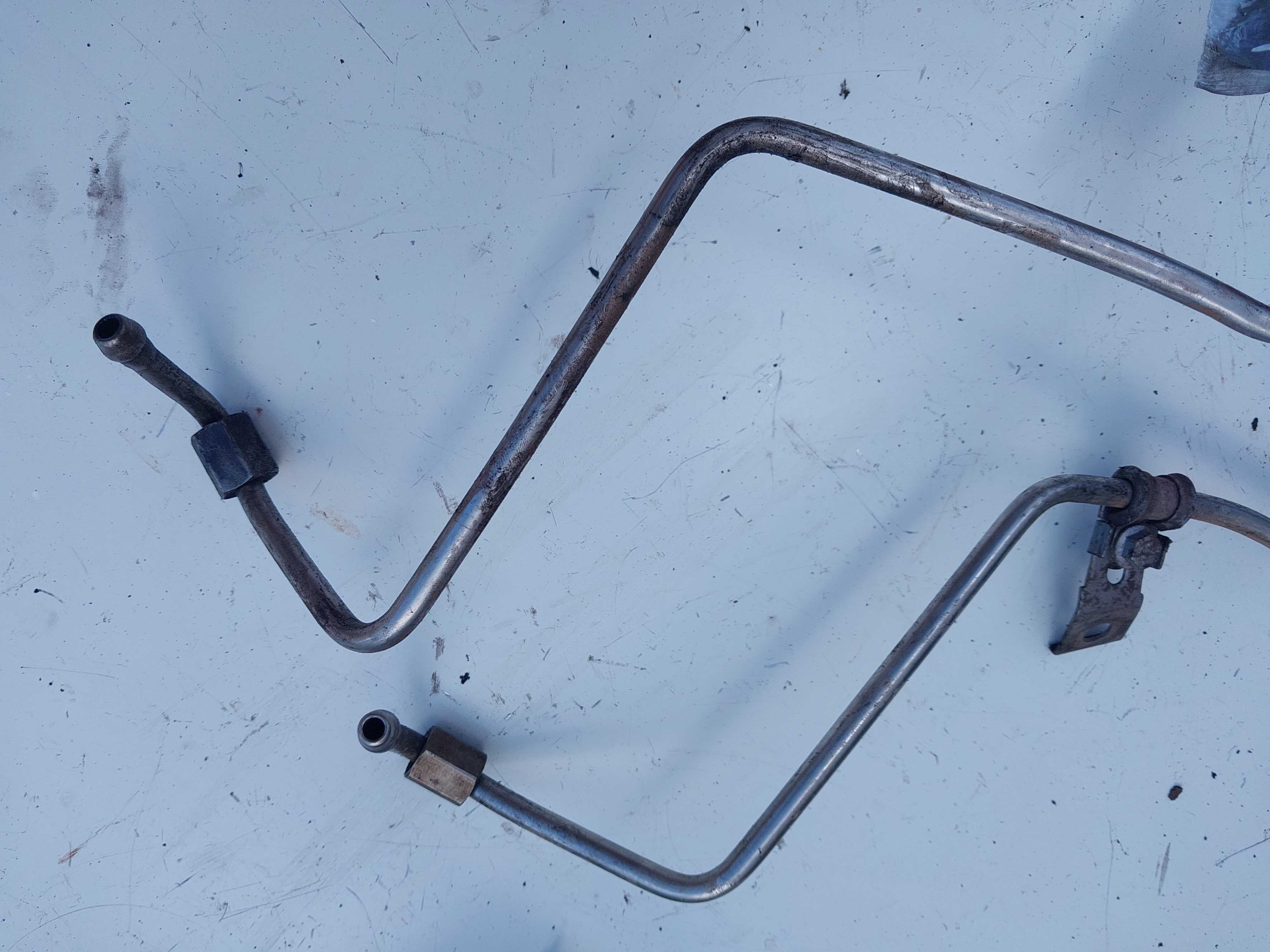 Rurka smarowania turbosprężarki 2.0 tdi BKD BKP A3 8p Golf V Oleju