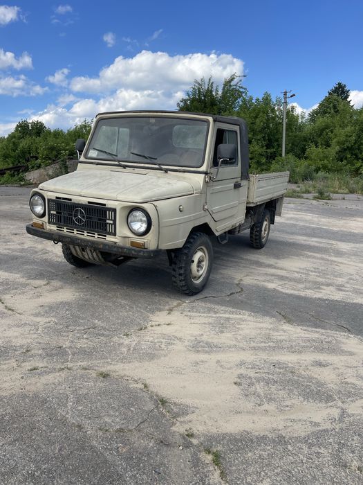 Луаз 13021 пікап у заводському виконанні.