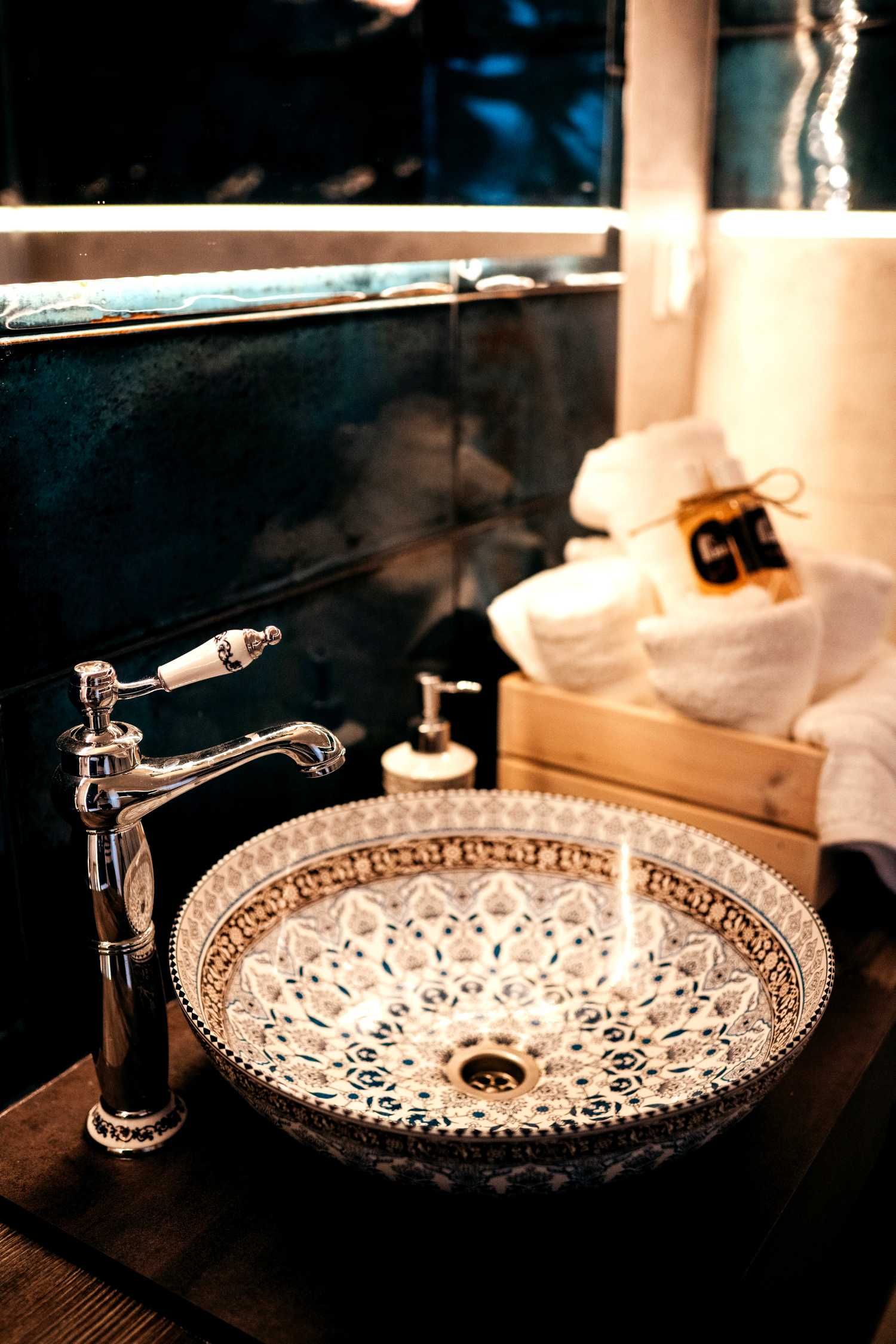 Nocleg dom Premium 12 os. w górach. Jacuzzi sauna bilard w cenie.
