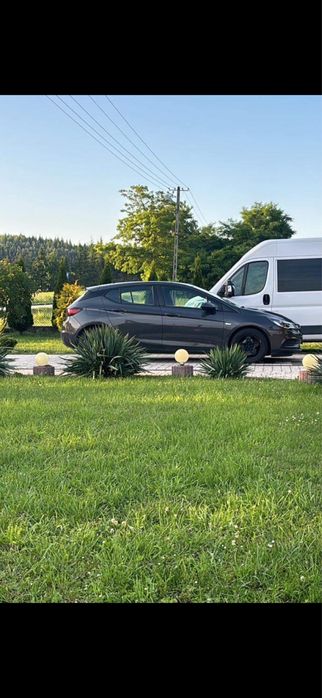 Opel Astra  1.6 hatchback