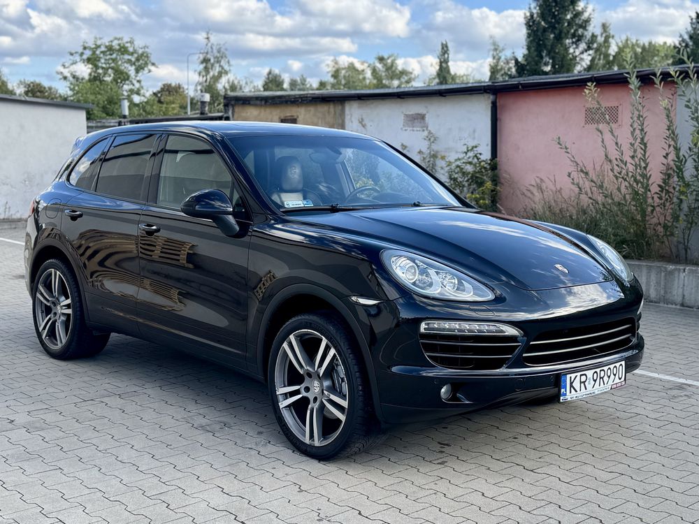 Porsche Cayenne 3.0d 21cali bogata wersja czarny środek