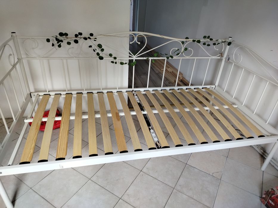 Sprzedam łuzko  dla dziewczynki