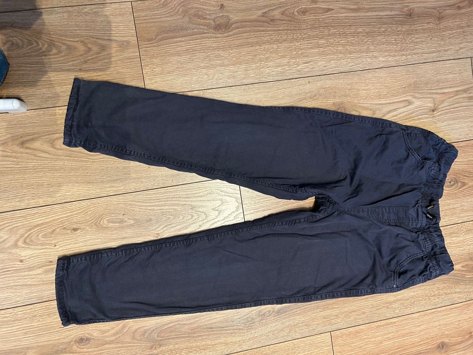 Reserved spodnie ocieplane polarem rozm 152 świetny stan