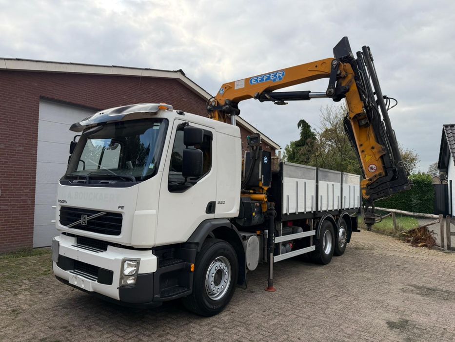 VOLVO FE320 C/GRUA RADIOCOMANDO COMO NOVO SÓ 185.000km #OPORTUNIDADE#