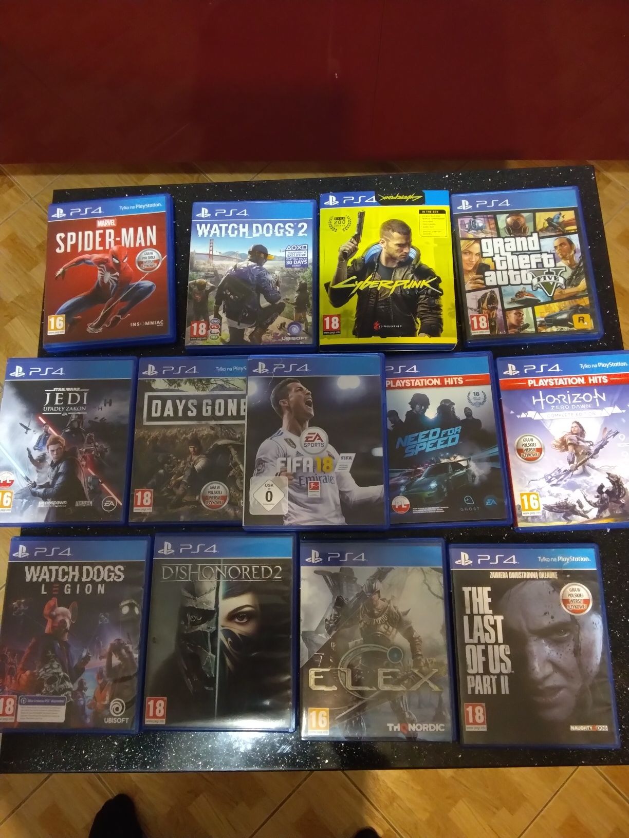 gry na PS4 w bardzo dobrym stanie