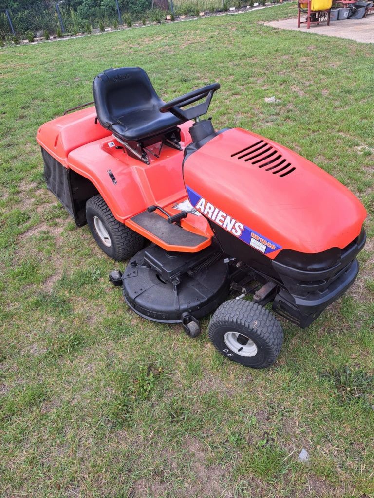 Kosiarka traktorek Ariens RB1848 briggs 18 V2 hydro kosz