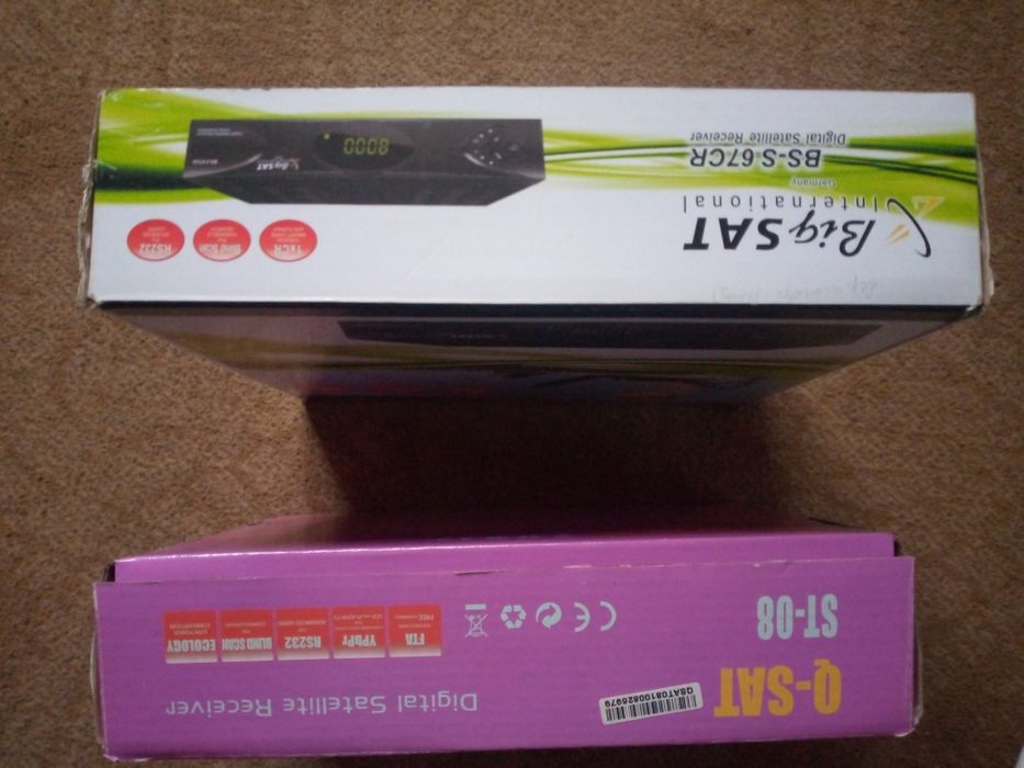 Продам тюнер на телебачення