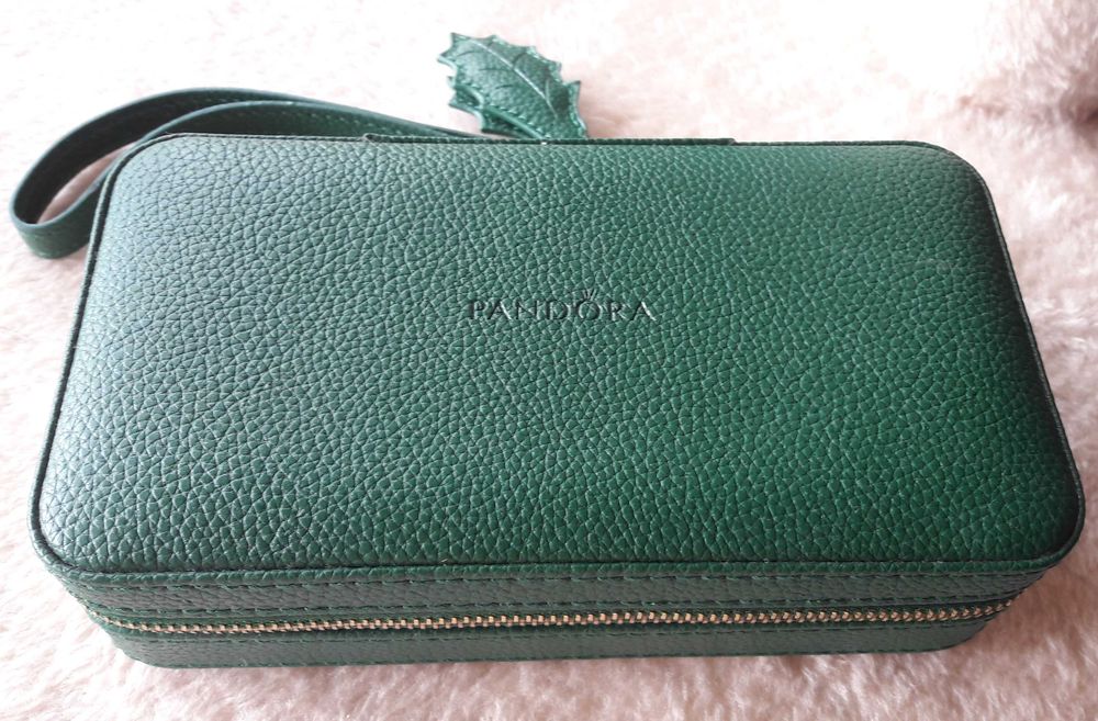 Guarda-joias de viagem Pandora