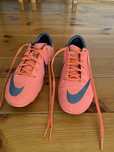 Korki piłkarskie nike
