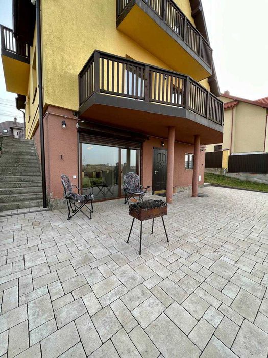 Продаж 2-поверхового будинку в Сололнці