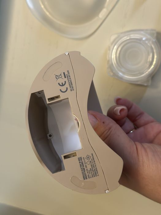 Sprzedam laktator muszlowy Canpol babies Hands-Free