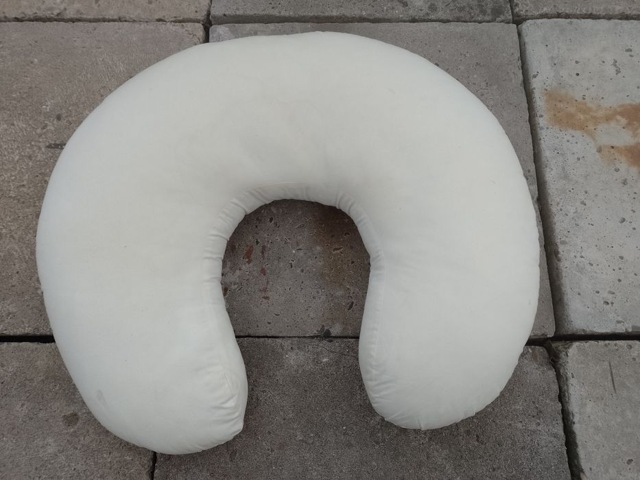 Sprzedam poduszkę dla kobiety po porodzie