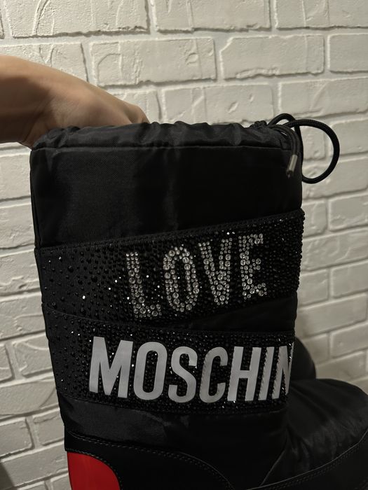 Угги, мюлі, Луноходы Love Moschino