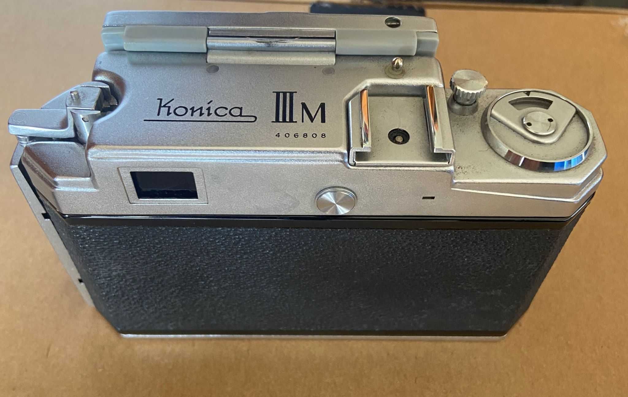 Konica IIIM com case original
