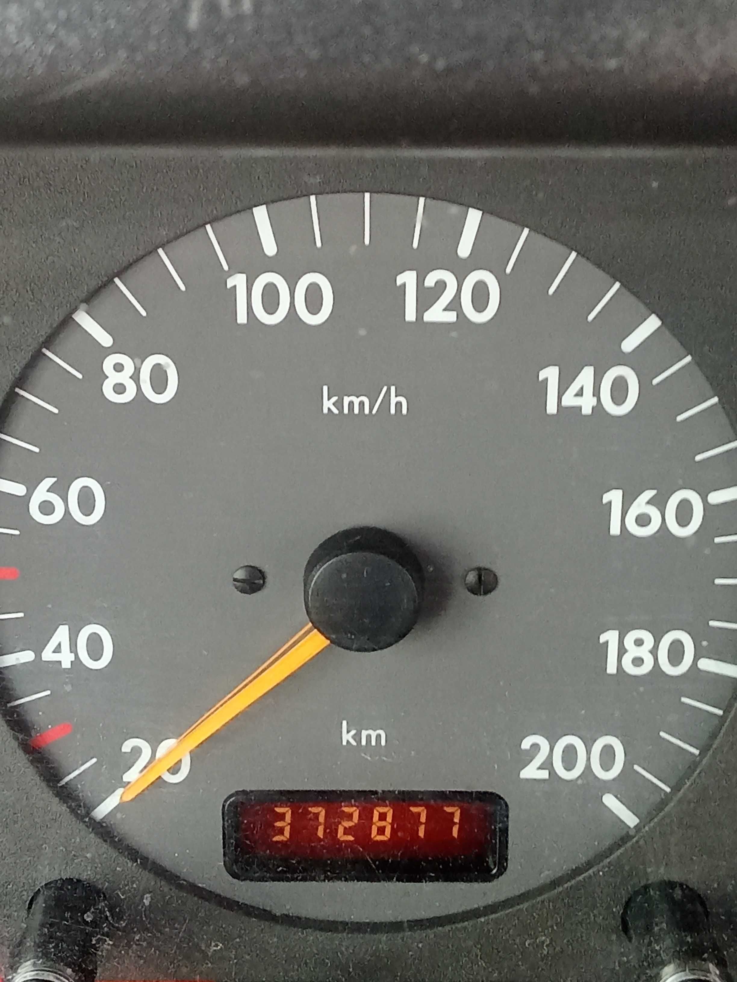Volkswagen LT 35 • 9 Lugares