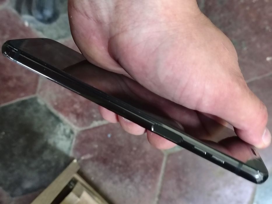 Moto Z3 4/64gb  нормальний стан