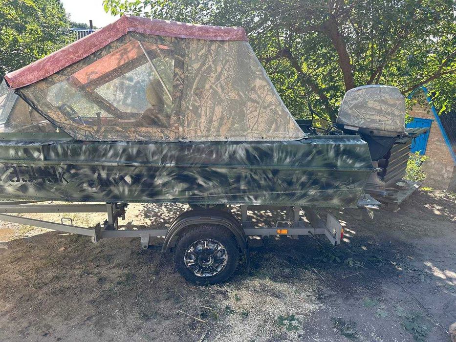 Човен  Лодка "Казанка 5м-2"