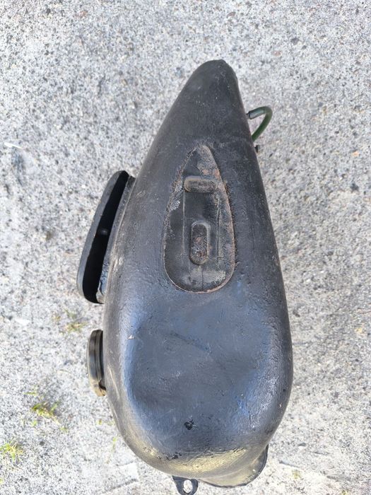 Продам баки крапелька на К750