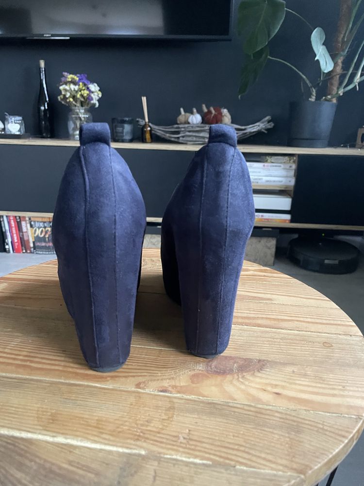 Eleganckie koturny 36 granatowe buty damskie wysokie wygodne botki