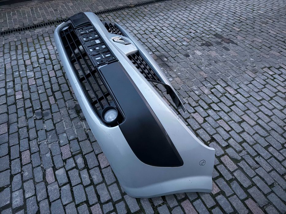 Бампер передній 8200139528 Renault Scenic 2 2003-2006pp №3