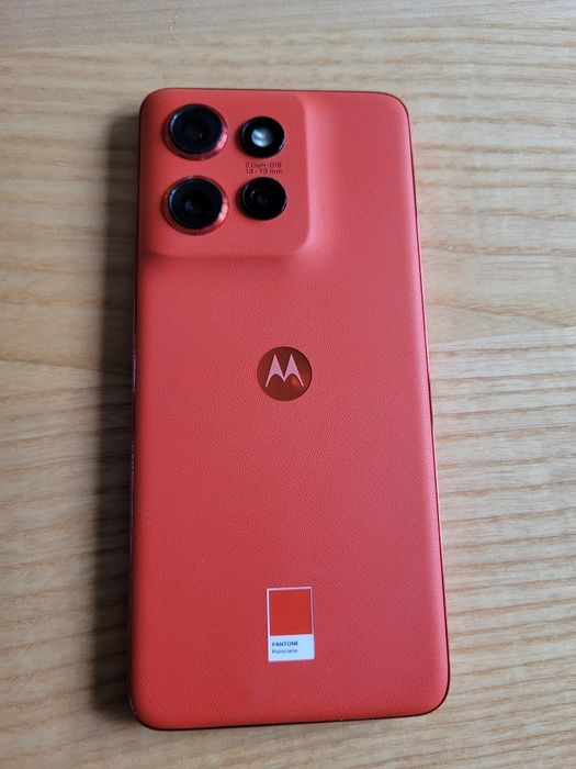 Motorola edge 50 neo 12/512 stan jak nowy