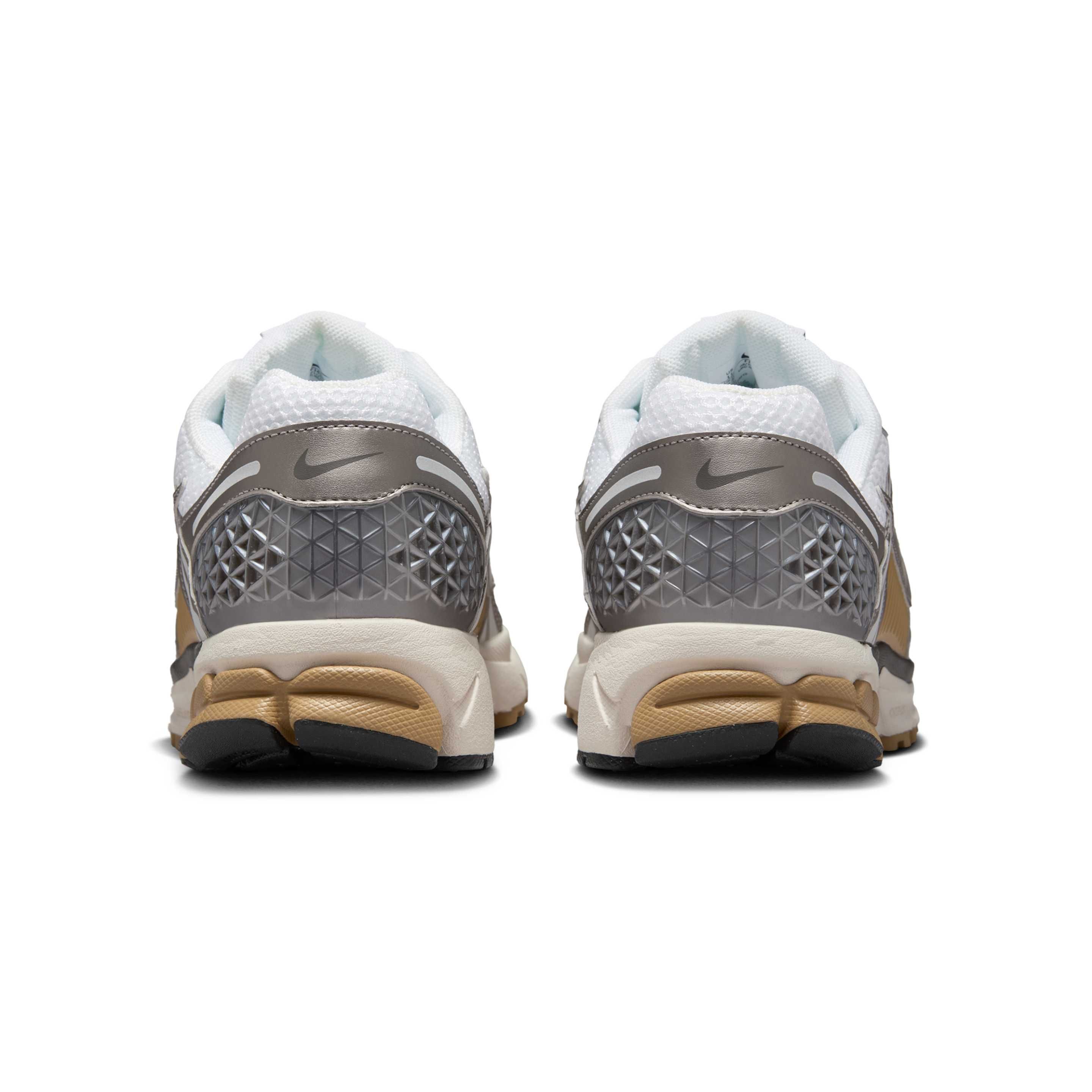 ОРИГИНАЛ Nike Zoom Vomero 5 FJ4151-006 кроссовки мужские кросівки Найк