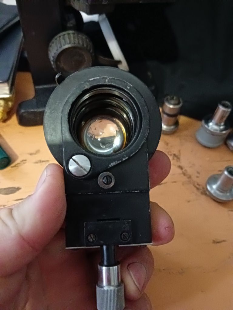 Продам конденсор для микроскопа. ОИ-14