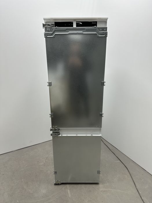 Виставка!Вбудований холодильник Miele Kd7724 e