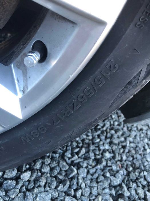 Комплект дисків з гумою R17 5x112 London 7J ET40 Volkswagen Skoda Audi