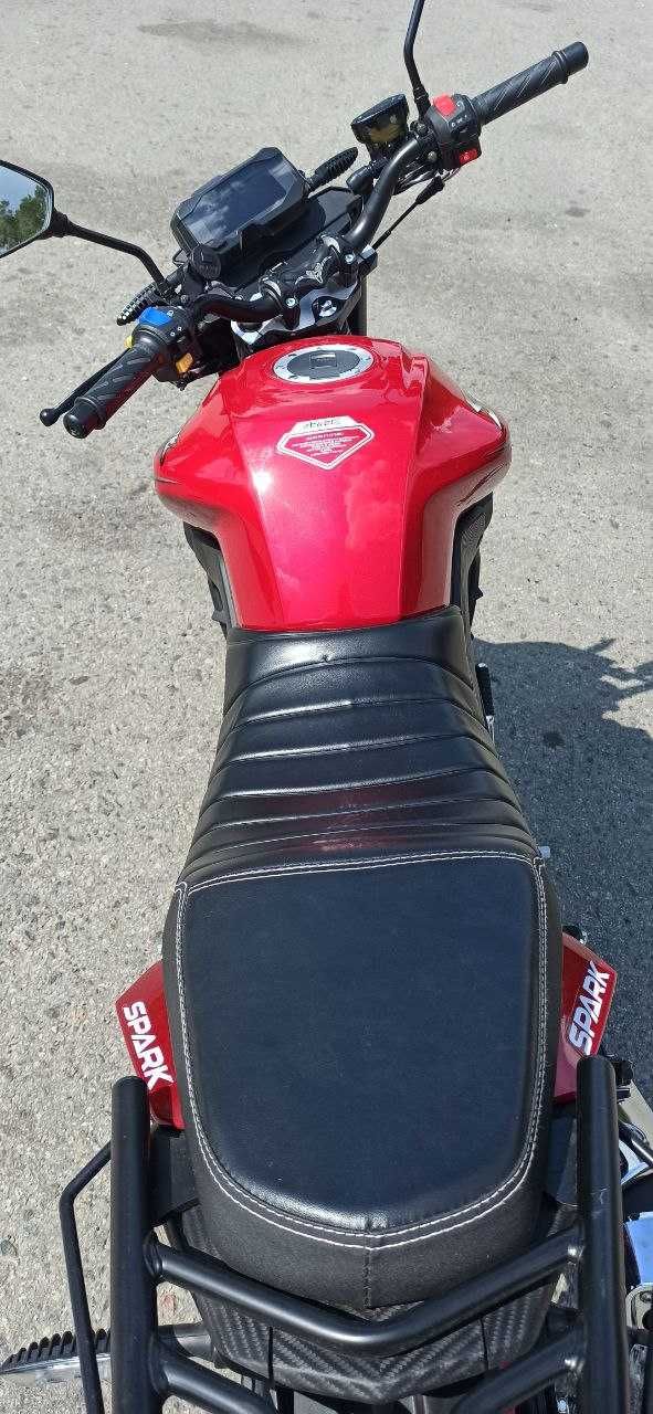 Новий Spark SP 250 R-33