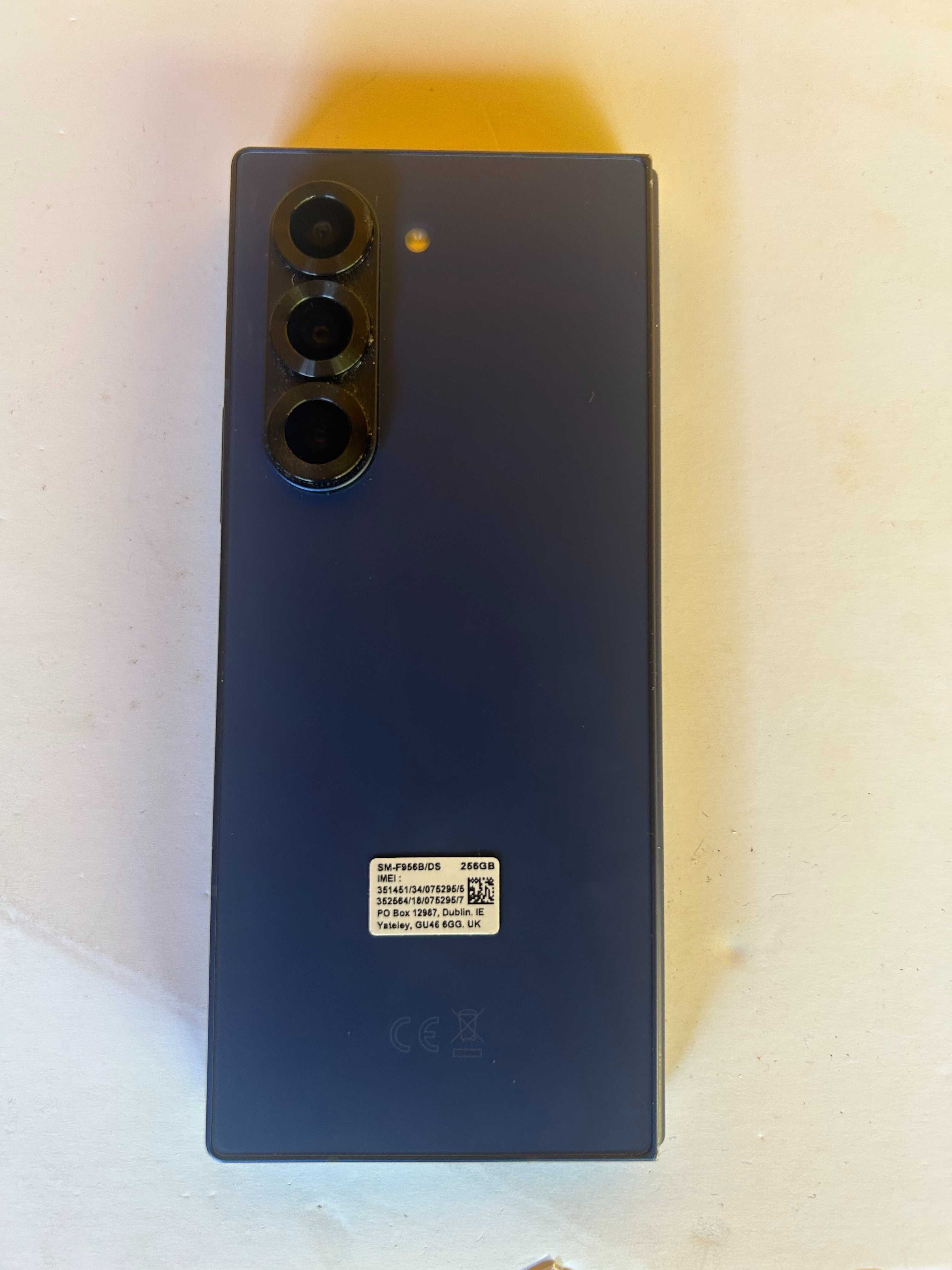 Samsung Galaxy Z fold 6 5G 256GB