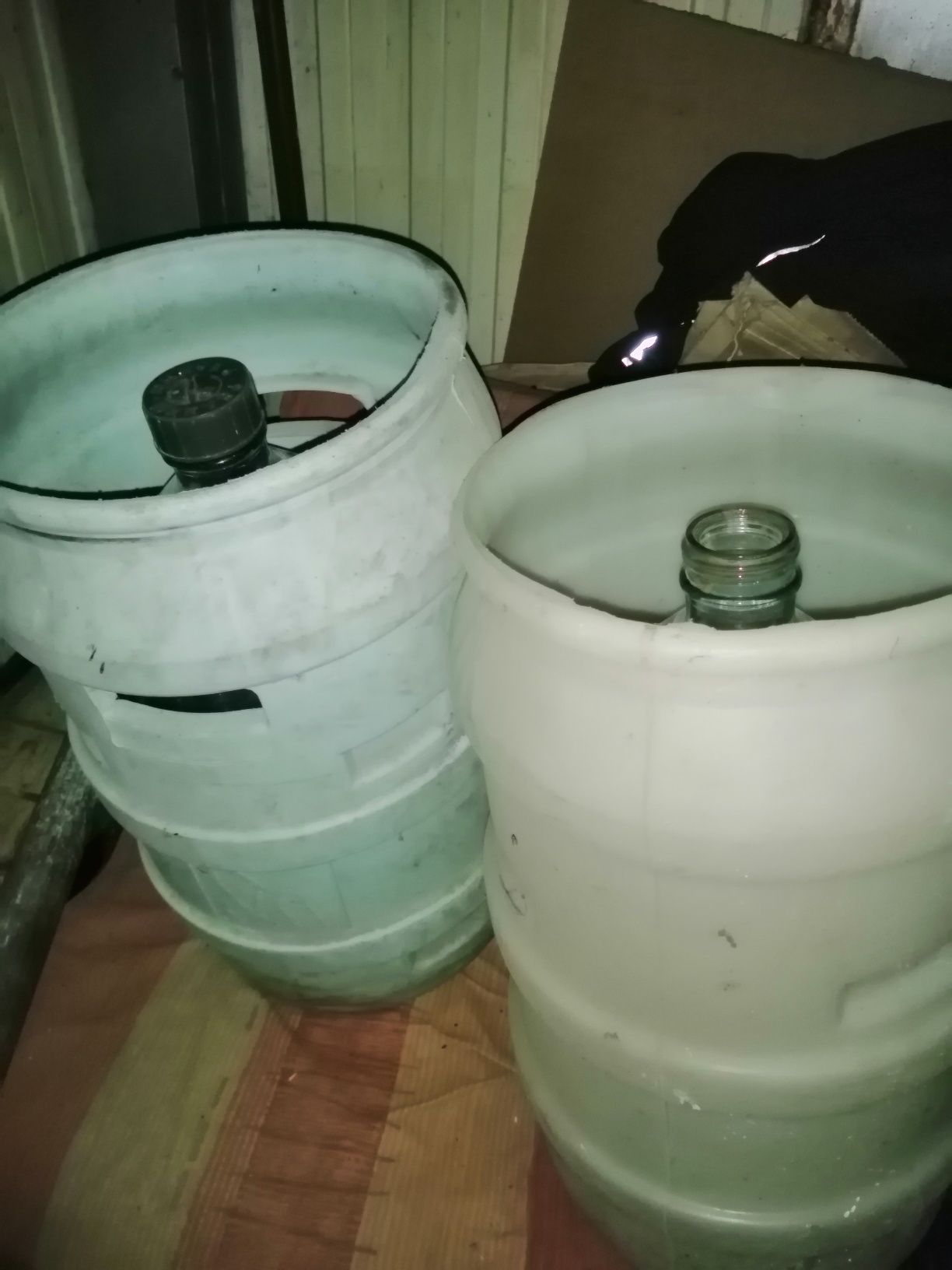 Продам бутилі пластикові